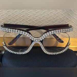 Elegant Rhinestone-Embellished Glasses